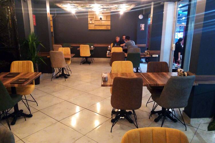 Can Cafe Kahvalti Besiktas Merkez Istanbul